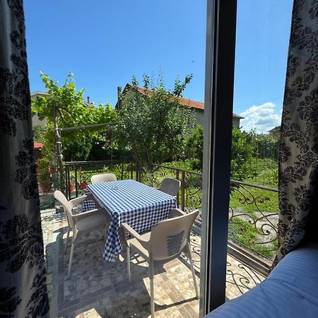 Lake Bliss Cabins Shkoder Bagian luar foto